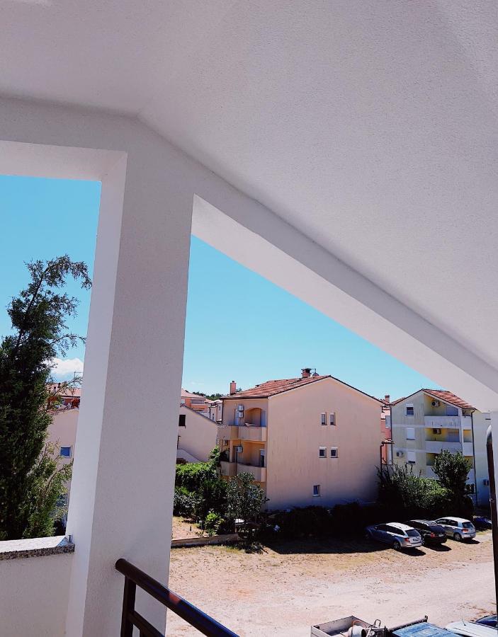 Apartmani Marin Медулин Екстериор снимка