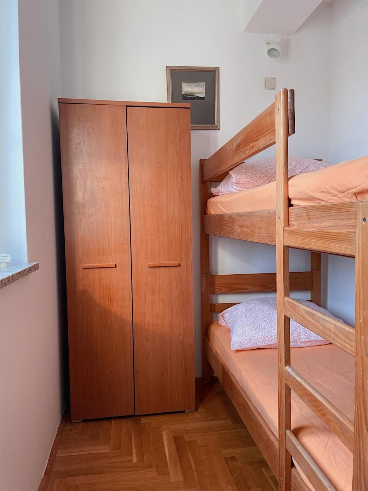 Apartmani Marin Медулин Екстериор снимка