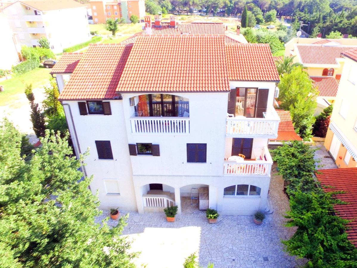 Apartmani Marin Медулин Екстериор снимка